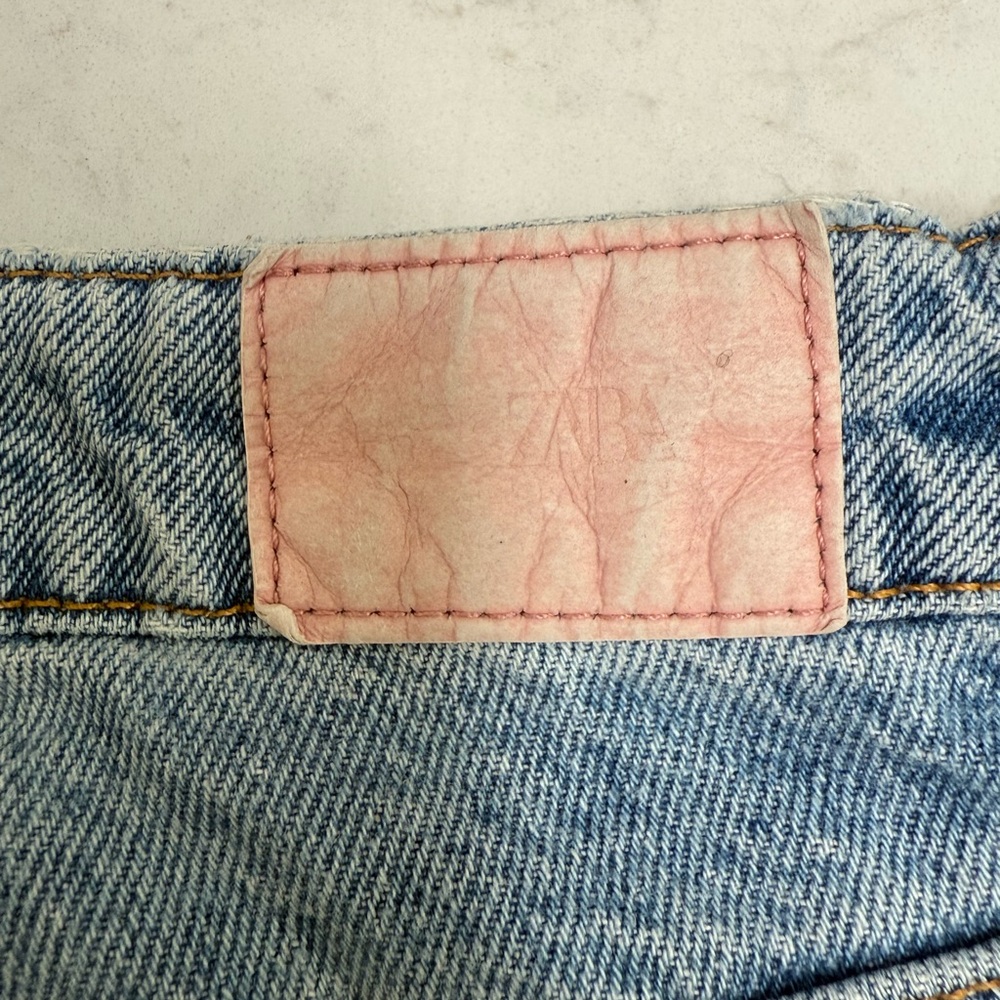 Zara Light Blue Straight Leg Jeans - Picture 7 of 7
